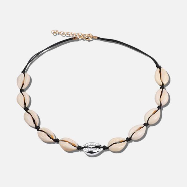 Halsband med facetterad svart hajtand