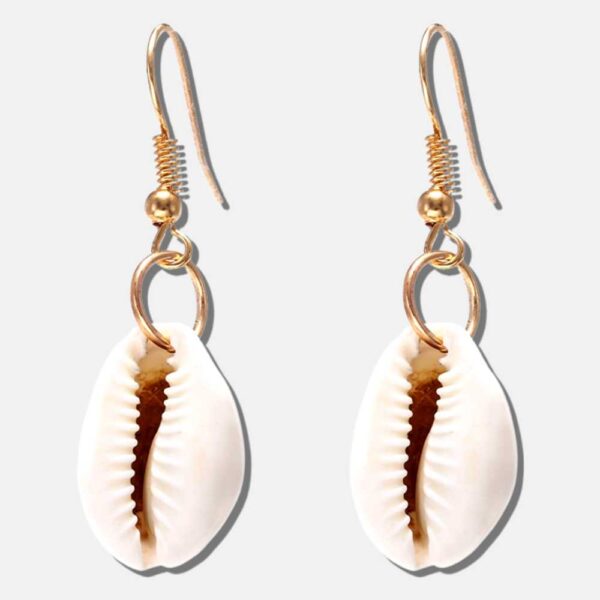 Hawaiiansk halsband med hajtänder